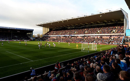 吸引着无数 吸引着无数