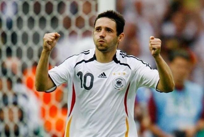 禁区强硬取 禁区强硬取