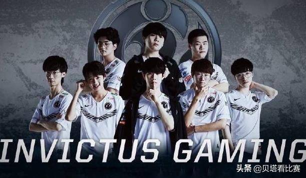 坐板凳的球 坐板凳的球