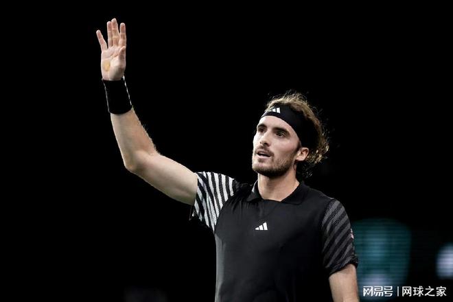 而3名球员 而3名球员